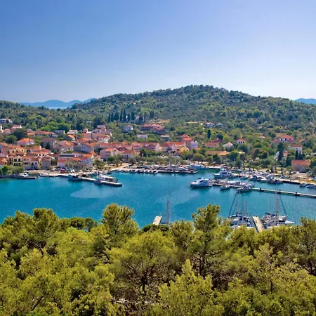 4200-1 For 8 Pers In *