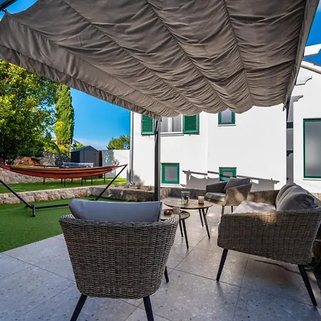 4200-1 For 8 Pers In Casa de Férias *