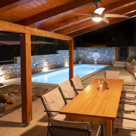 4200-1 For 8 Pers In